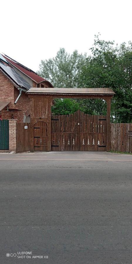 Kontra Szallashely Sándorfalva Exterior photo